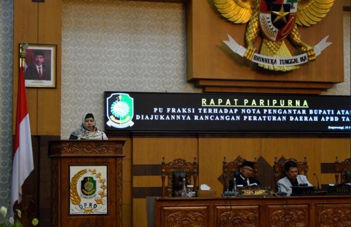 Inovasi Pajak dan Retribusi: DPRD Banyuwangi Dorong Sistem Online dalam Raperda PDRD