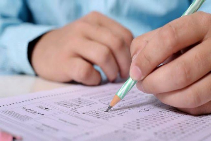 Ribuan Warga Belajar Pendidikan Kesetaraan Ikuti Ujian 