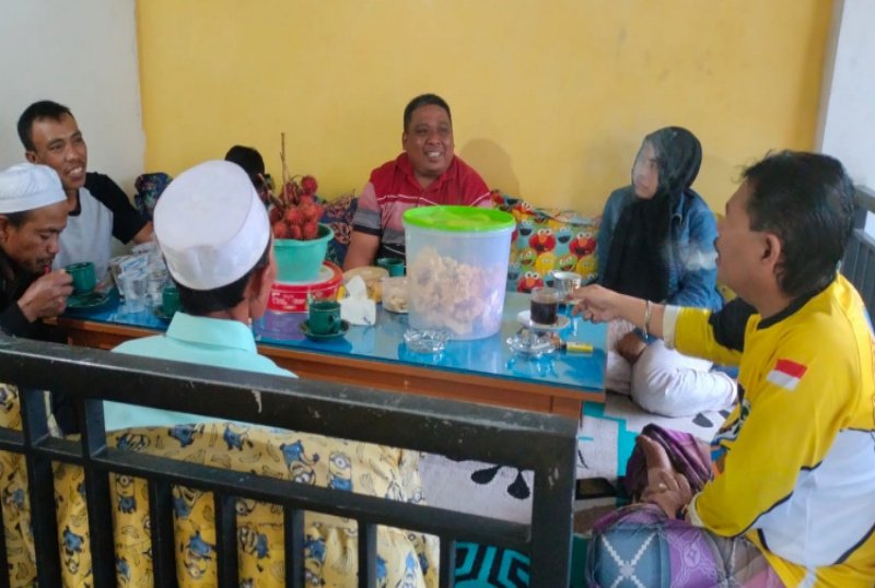 DPRD Banyuwangi Beri Santunan Pada Peternak yang Alami Musibah Kebakaran