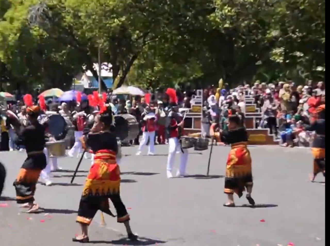 Lewat Festival Drumband Etnik, Dispendik Ingin Anak Lebih Kreatif