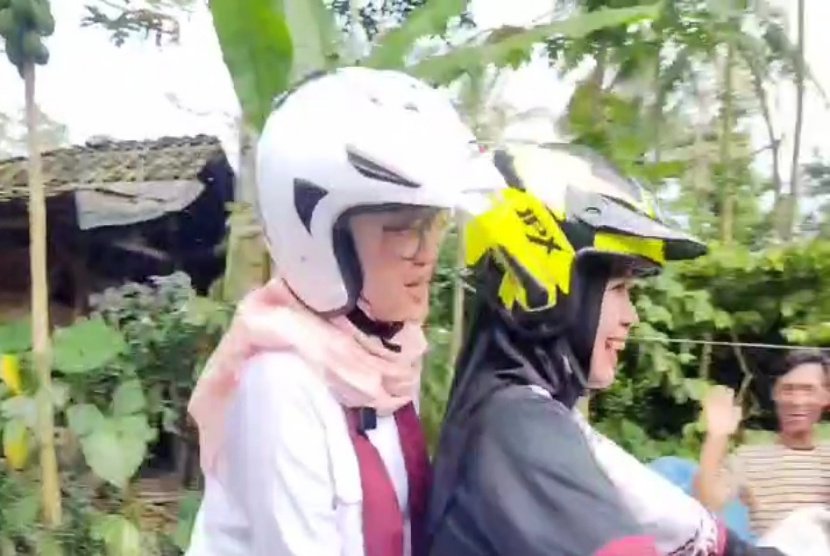 Dedikasi Bupati Ipuk Mengantar Langsung Pelayanan Kesehatan ke Kaki Gunung Raung