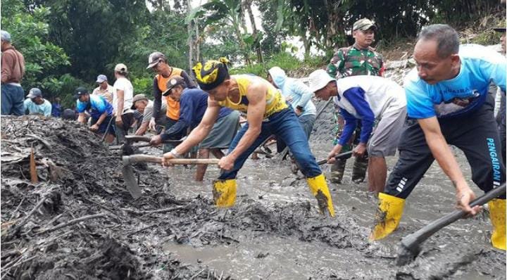 Program Padat Karya Irigasi Dinas PU Pengairan Banyuwangi Sudah Capai 66 dari 80 Lokasi
