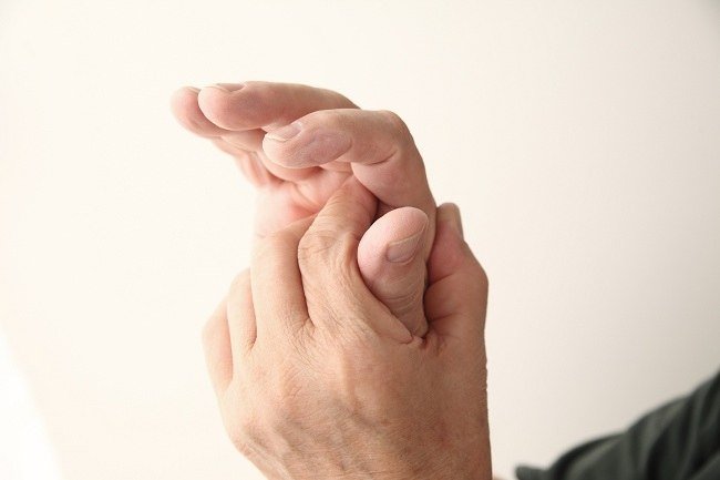 Layanan Poli Nyeri RSUD Genteng, Solusi Penanganan Carpal Tunnel Syndrome